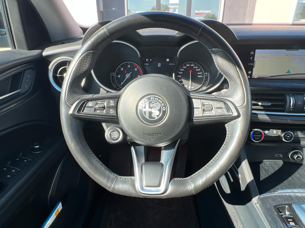 Alfa Romeo Stelvio 2.2 Turbodiesel 190 CV AT8 Q4 Total Black