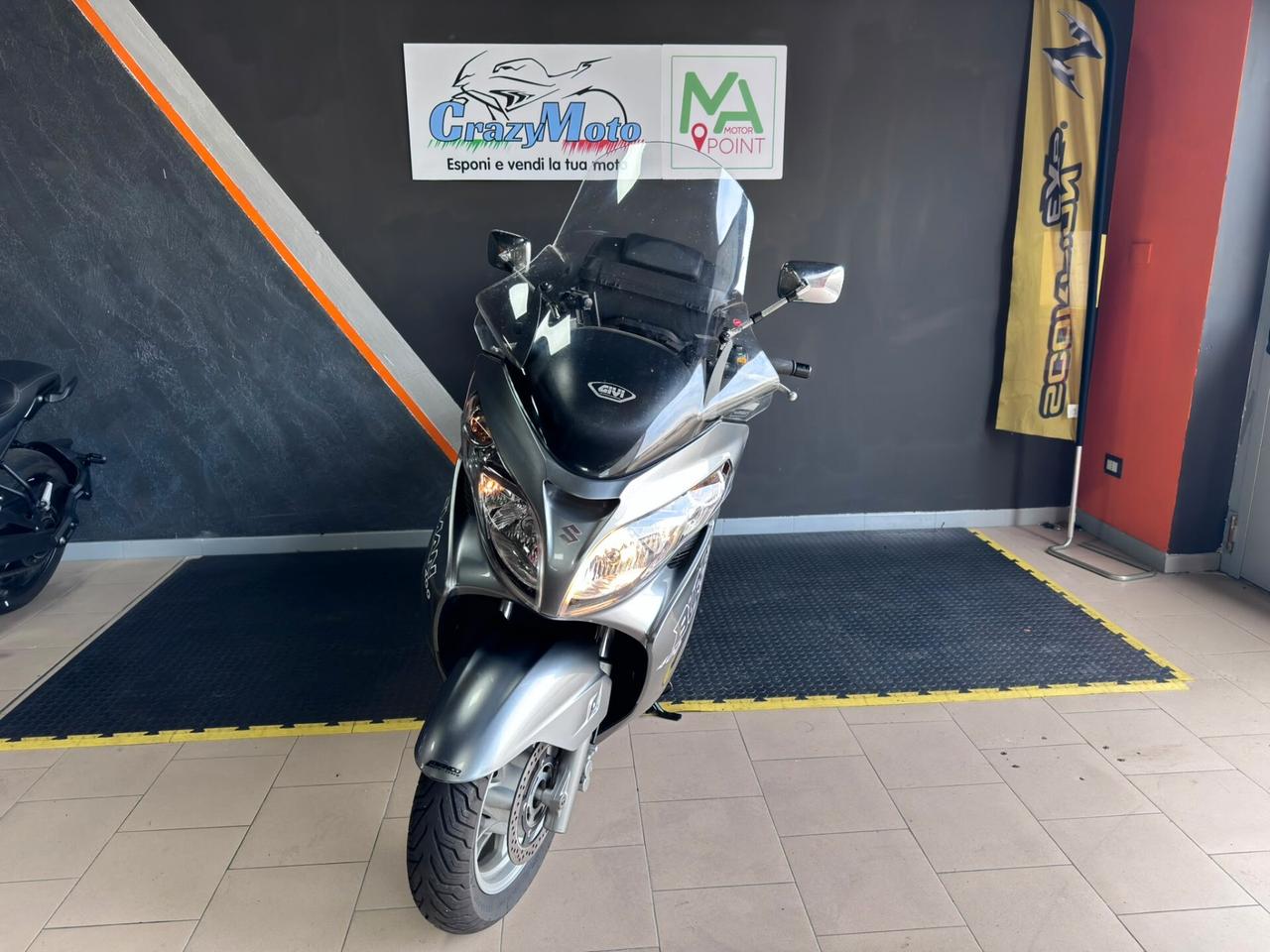 Suzuki AN Burgman 400