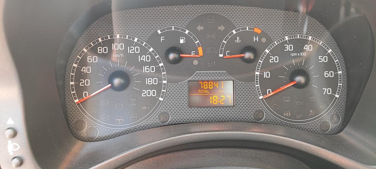 Fiat Panda 1.2 Dynamic uni-pro