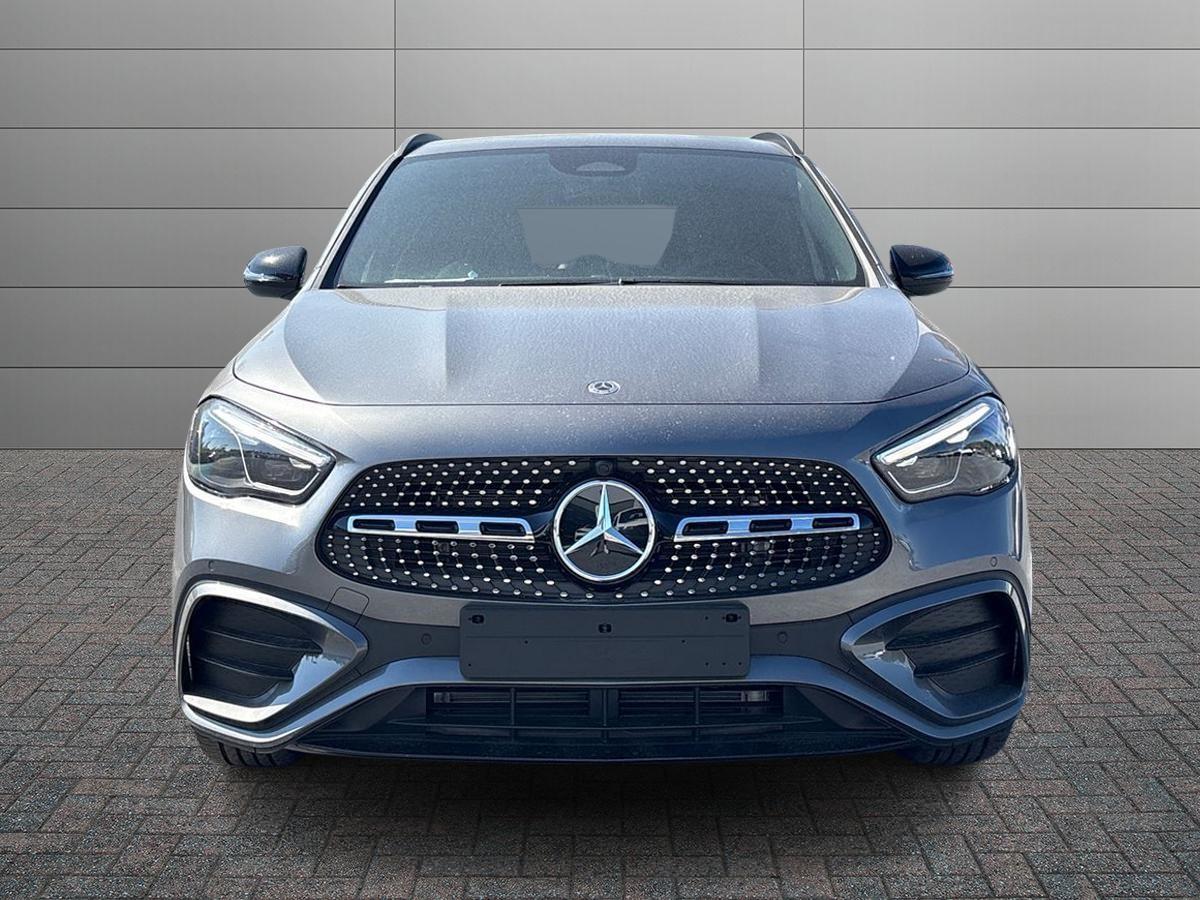 Mercedes-Benz GLA 180 d