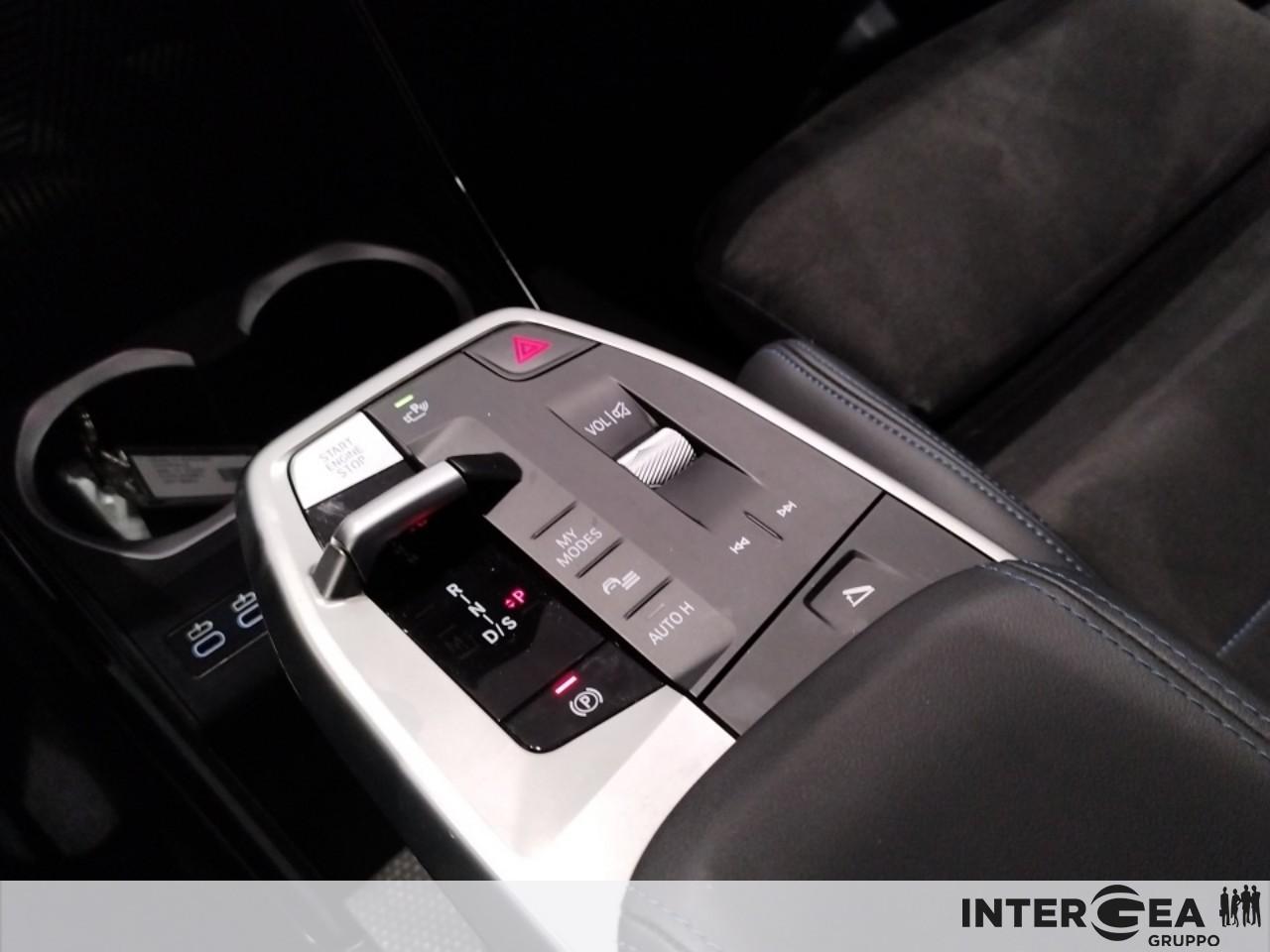 BMW X1 xdrive20d mhev 48V MSport auto