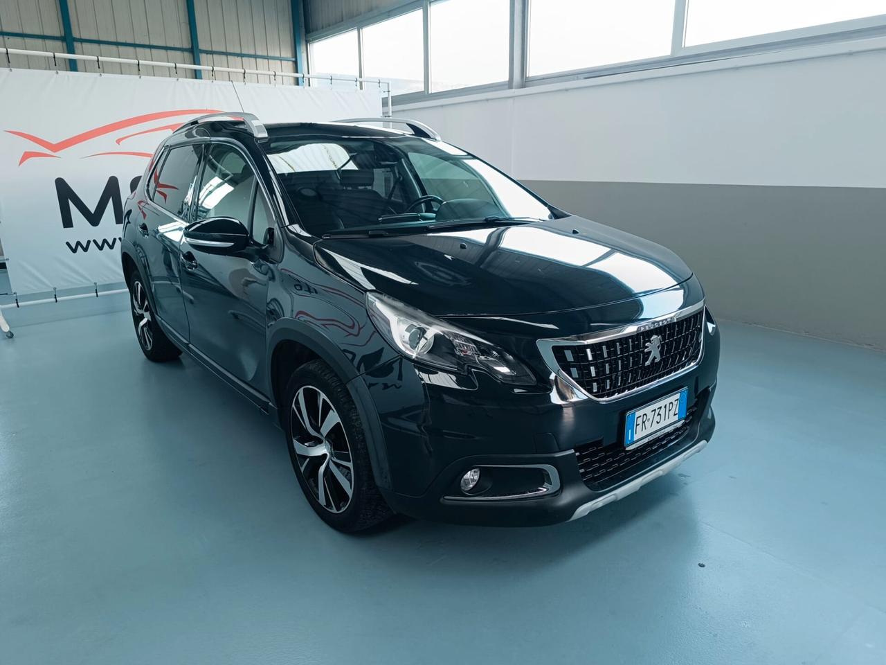 Peugeot 2008 BlueHDi 100 S&S Black Matt