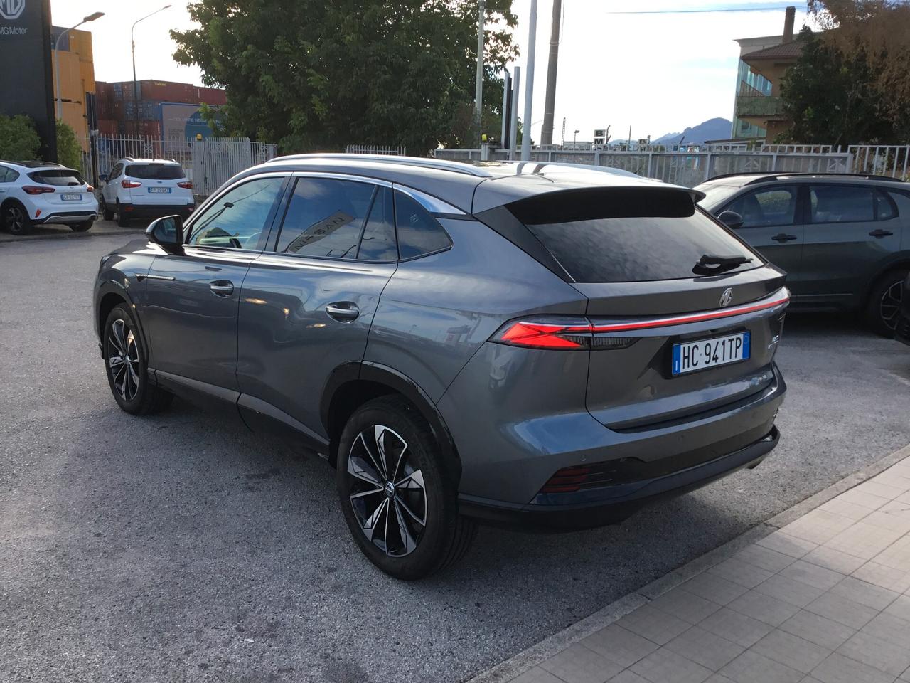 Mg HS 1.5 HYBRID Luxury Cambio Automatico