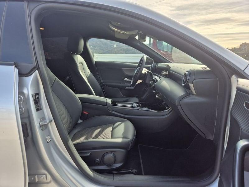 Mercedes-Benz CLA CLA Shooting Brake 200 d Night edition auto