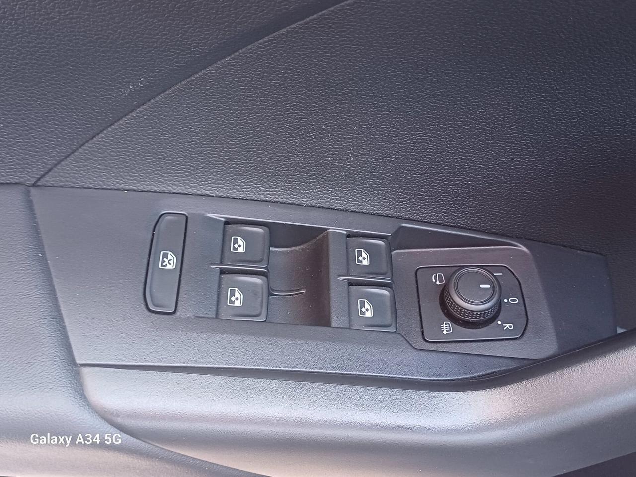 Volkswagen T-Cross 1.0 TSI Style BMT
