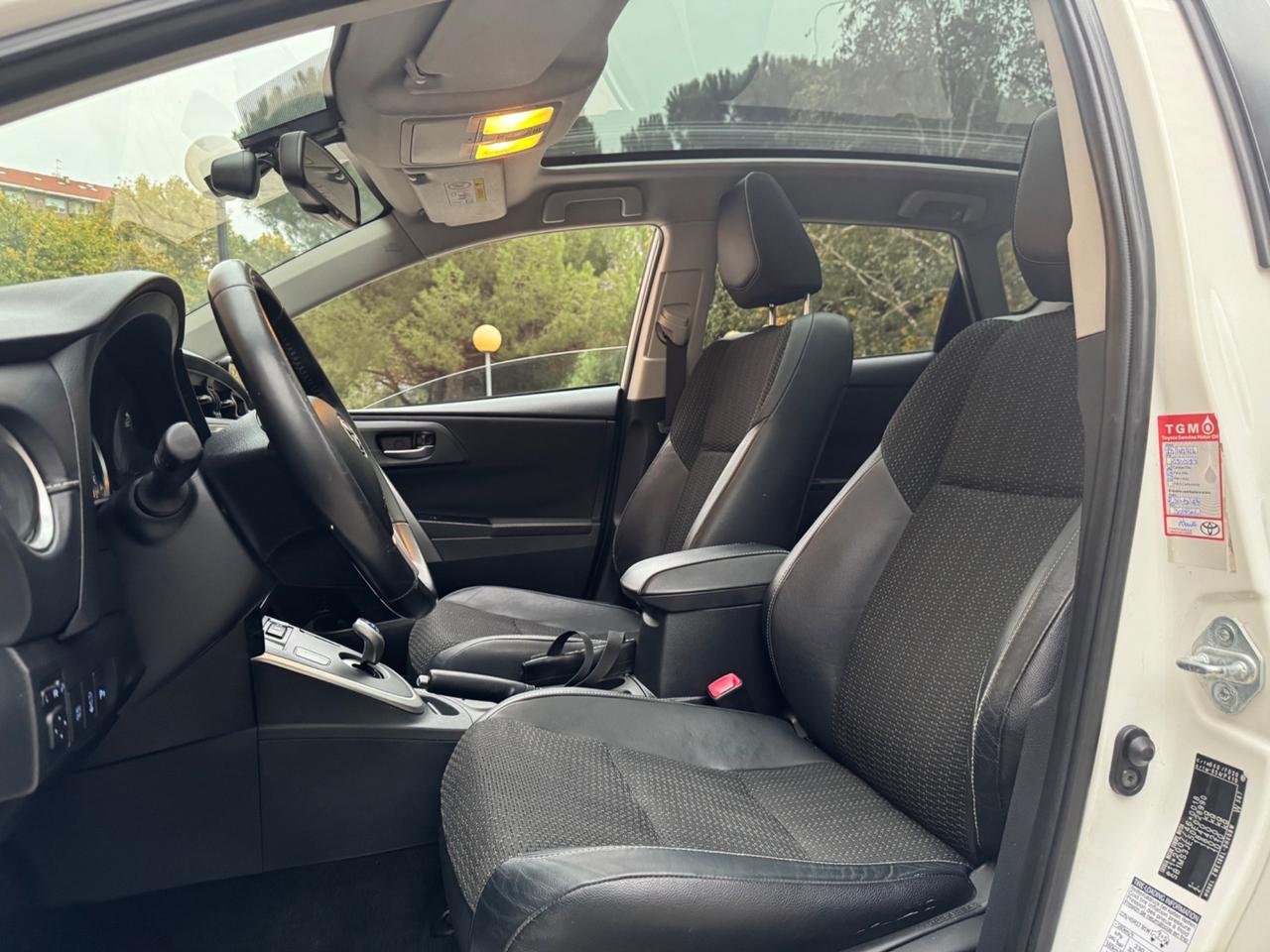 Toyota Auris 1.8 Hybrid Active Eco