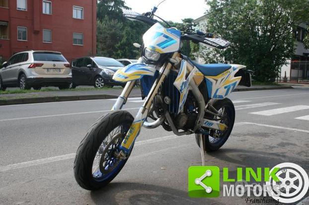 TM MOTO SMM 125 RACING