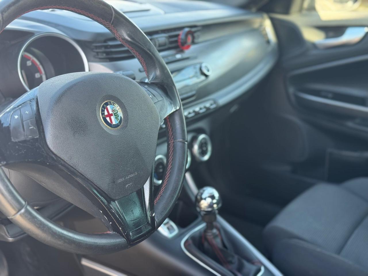 Alfa Romeo Giulietta 1.6 JTDm-2 105 CV Exclusive