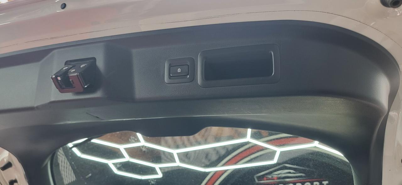 Mazda CX-30 2.0L Skyactiv-G M Hybrid 2WD Executive