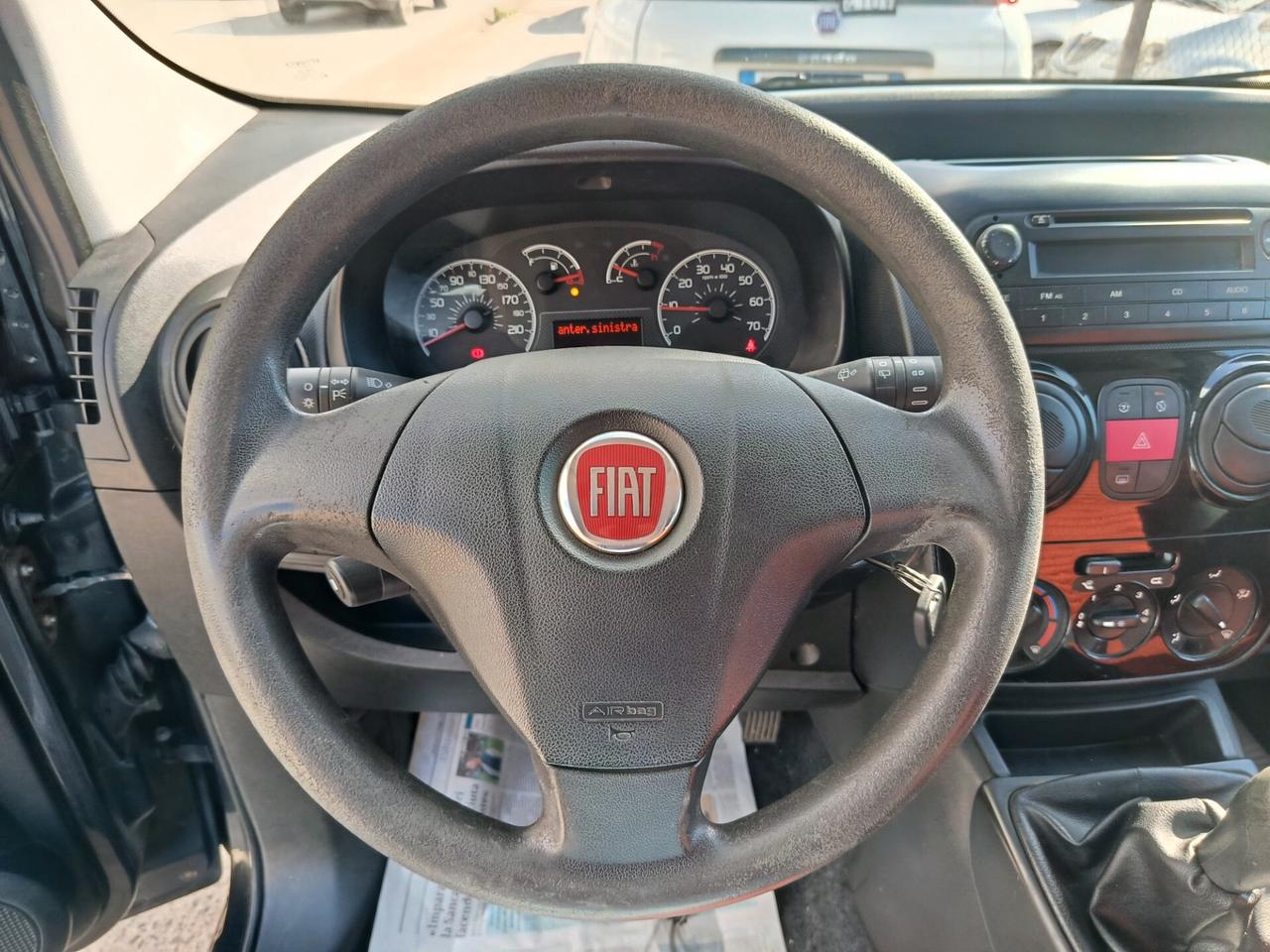 Fiat Qubo 1.3 MJT 75 CV Trekking