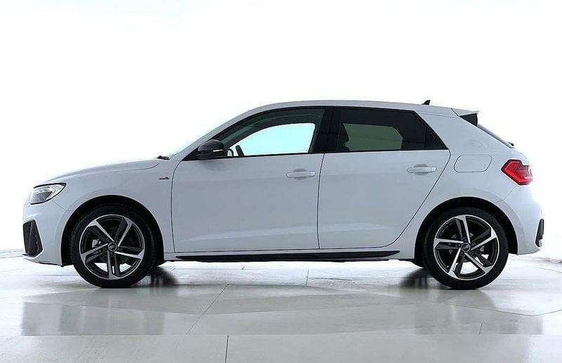 Audi A1 TFSI S Tronic Identity Contrast