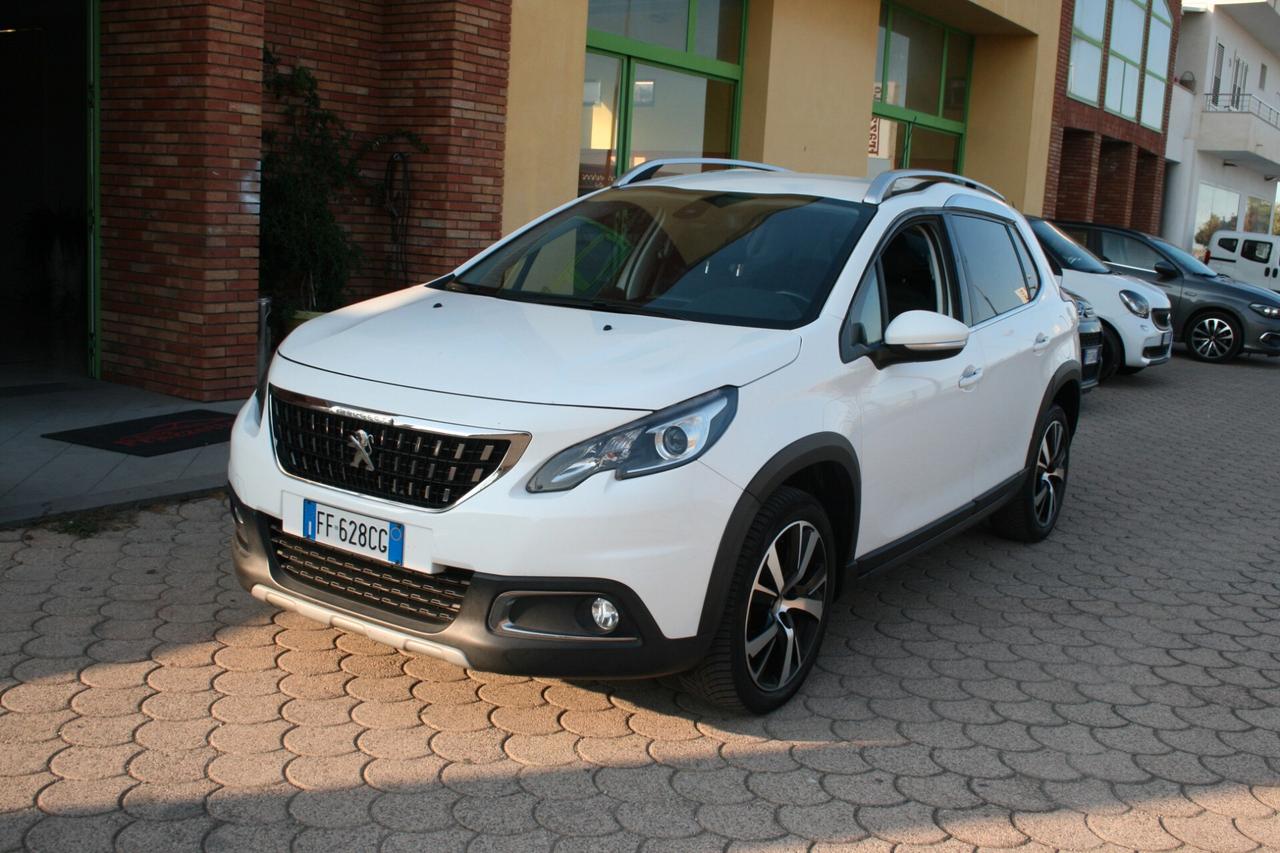 Peugeot 2008 BlueHDi 100 Allure