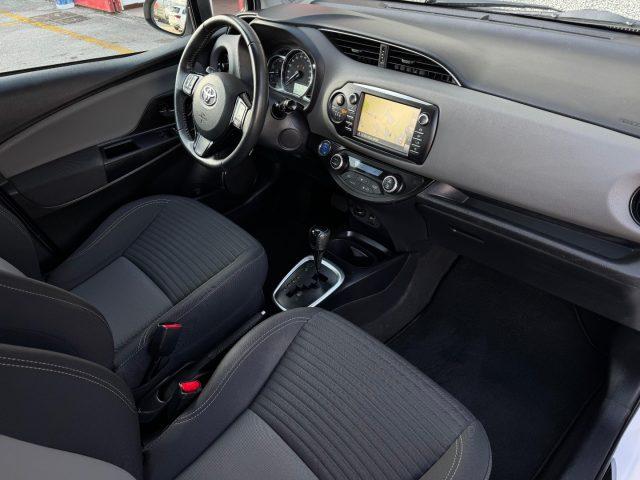 TOYOTA Yaris 1.5 Hybrid 5 porte Business Iva.esp. Unicopropriet