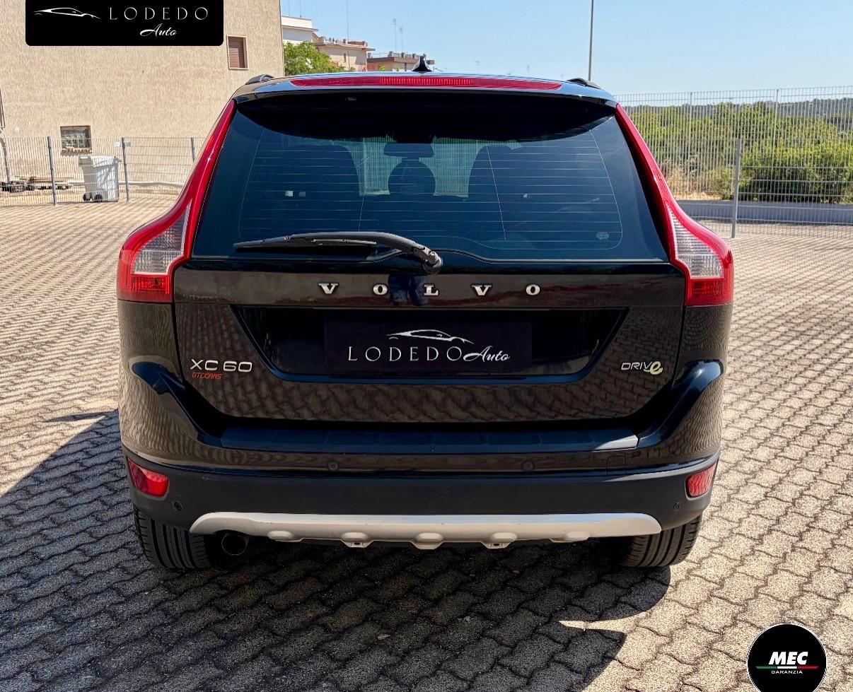 Volvo XC60 2.0 DRIVe Momentum - 2012