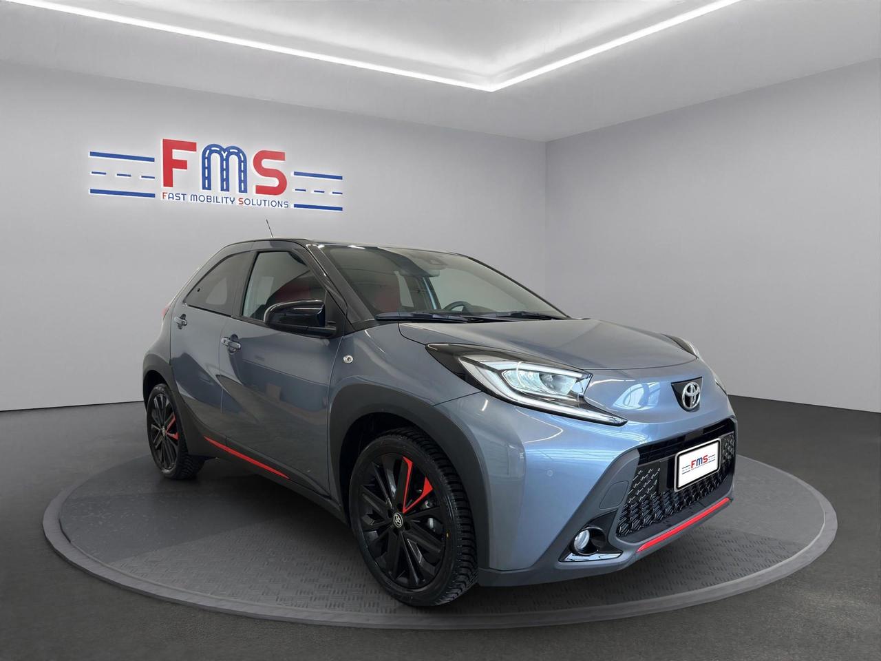 Toyota Aygo X 1.0 Undercover 72cv