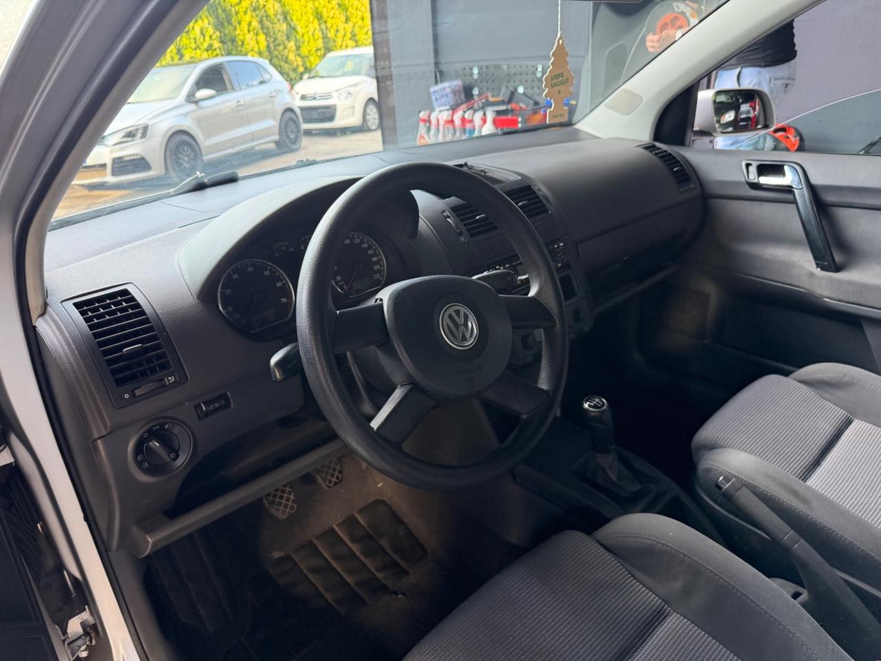 Volkswagen Polo 1.4/101CV 16V 5p. Highline