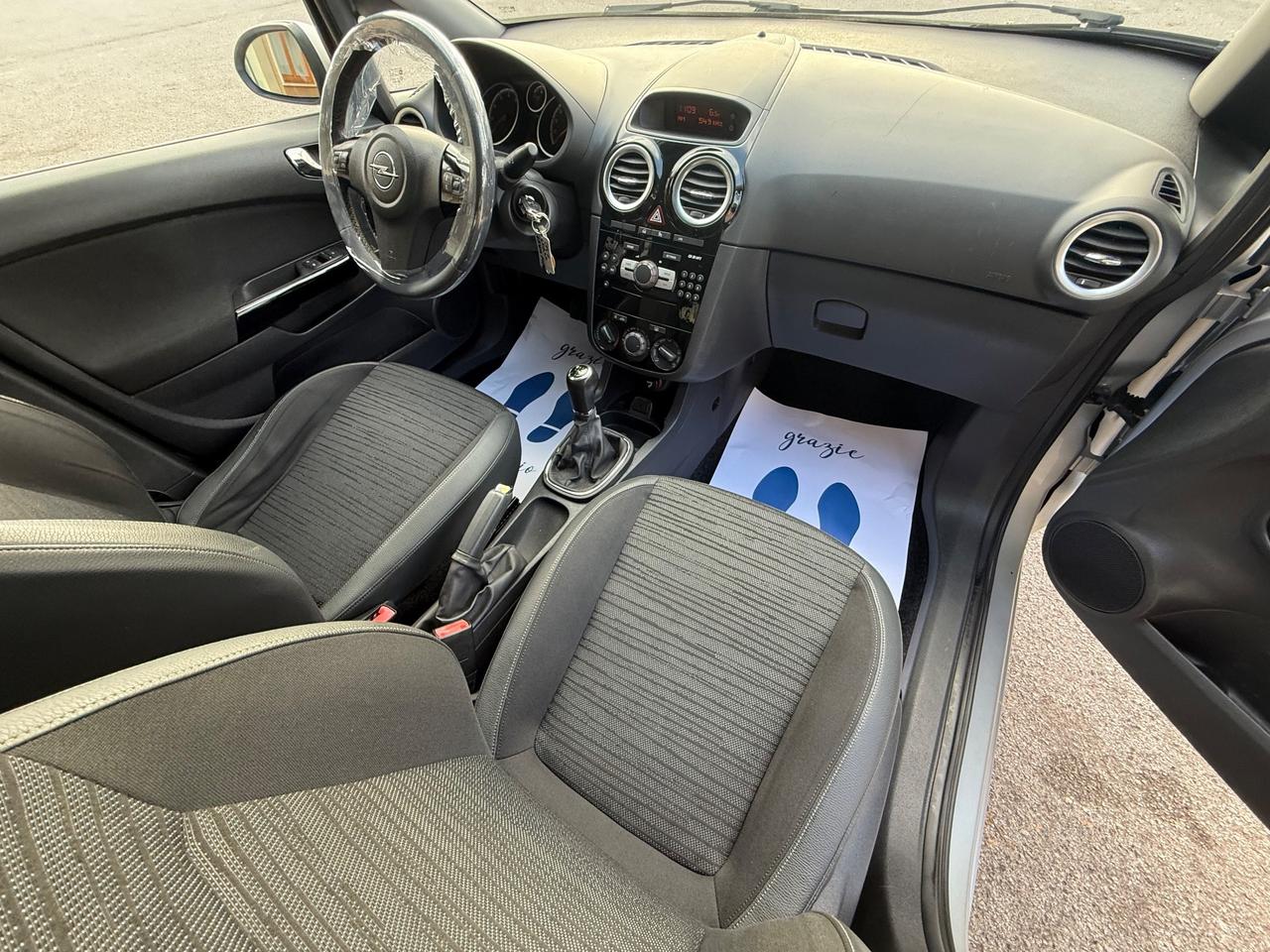 Opel Corsa 1.2 85CV 5 porte GPL - Neopatentati