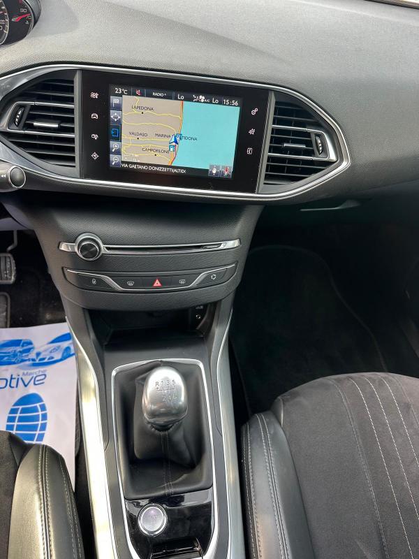 Peugeot 308 5 Porte 308 5p 1.6 bluehdi Allure s&s 120cv eat6