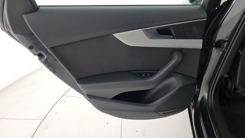 Audi A4 Avant 30 TDI/136 CV S tronic Business