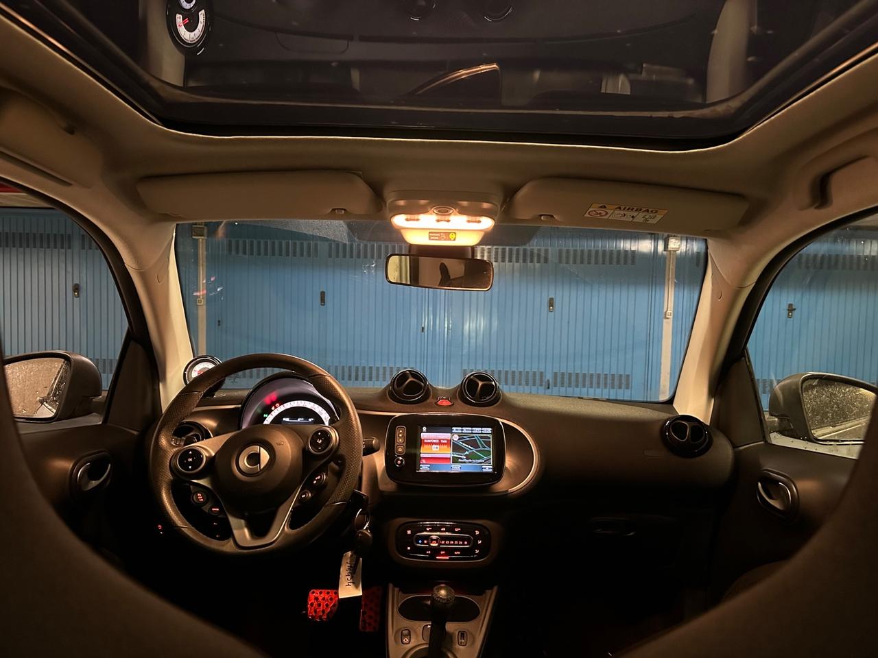 Smart ForTwo Superpassion LED NAVI RETROCAMERA