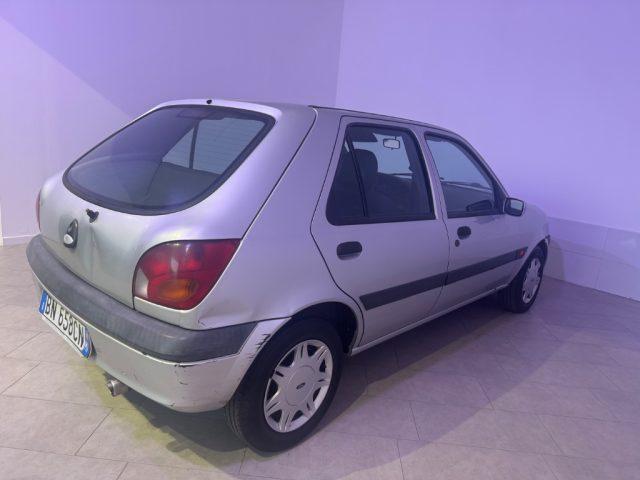 FORD Fiesta 1.2i 16V cat 5 porte Ghia