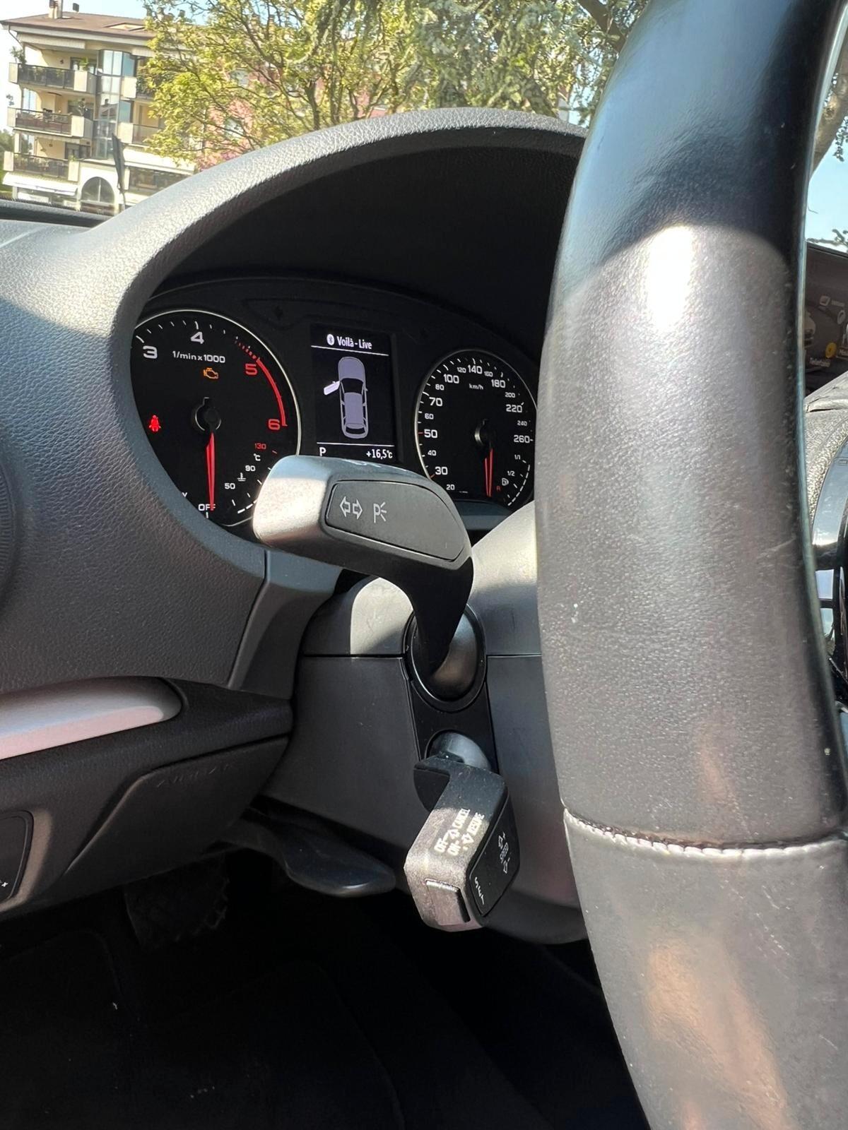 Audi A3 Sedan 35 TDI S tronic Business