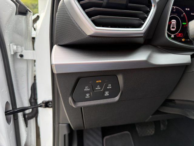 SEAT Leon 1.4 e-HYBRID DSG FR LED Camera Park Assist