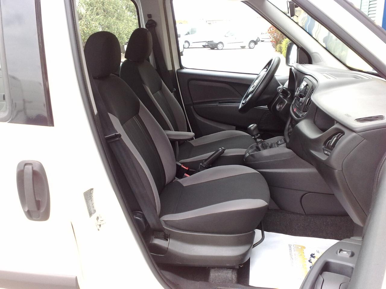 Fiat doblò 1.6mjet 5 Posti COMBI - 2018