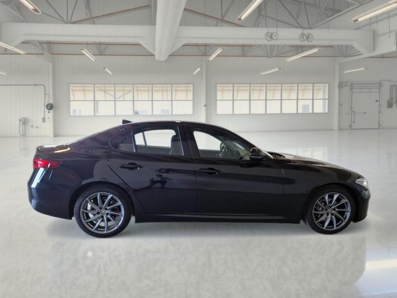 ALFA ROMEO GIULIA 2.2 Turbo Diesel 160CV Business AT8 4 PORTE BERLINA