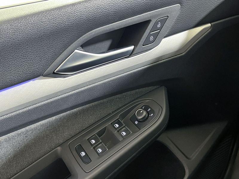 Volkswagen Golf Golf 1.0 tsi evo Life 110cv