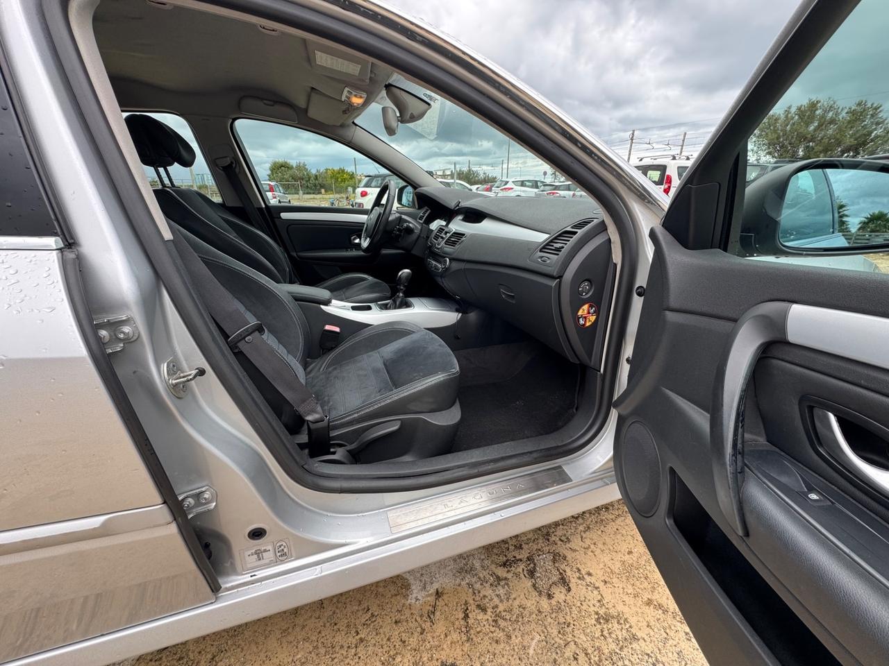 Renault Laguna 2.0 dCi 150CV SporTour Initiale