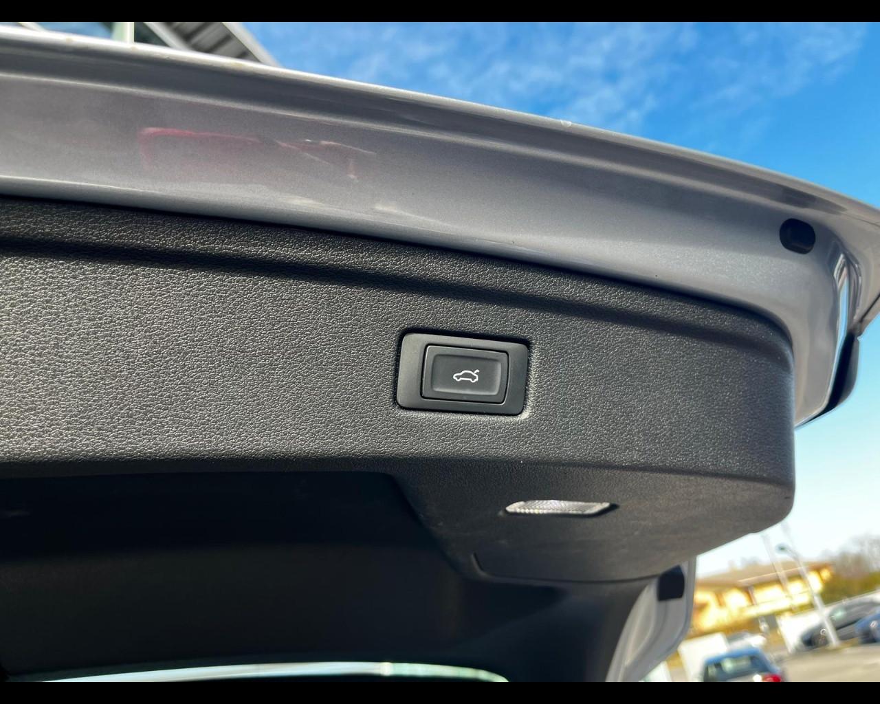 AUDI A5 SPORTBACK 50 TDI TIPTRONIC QUATTRO BUSINESS SPORT