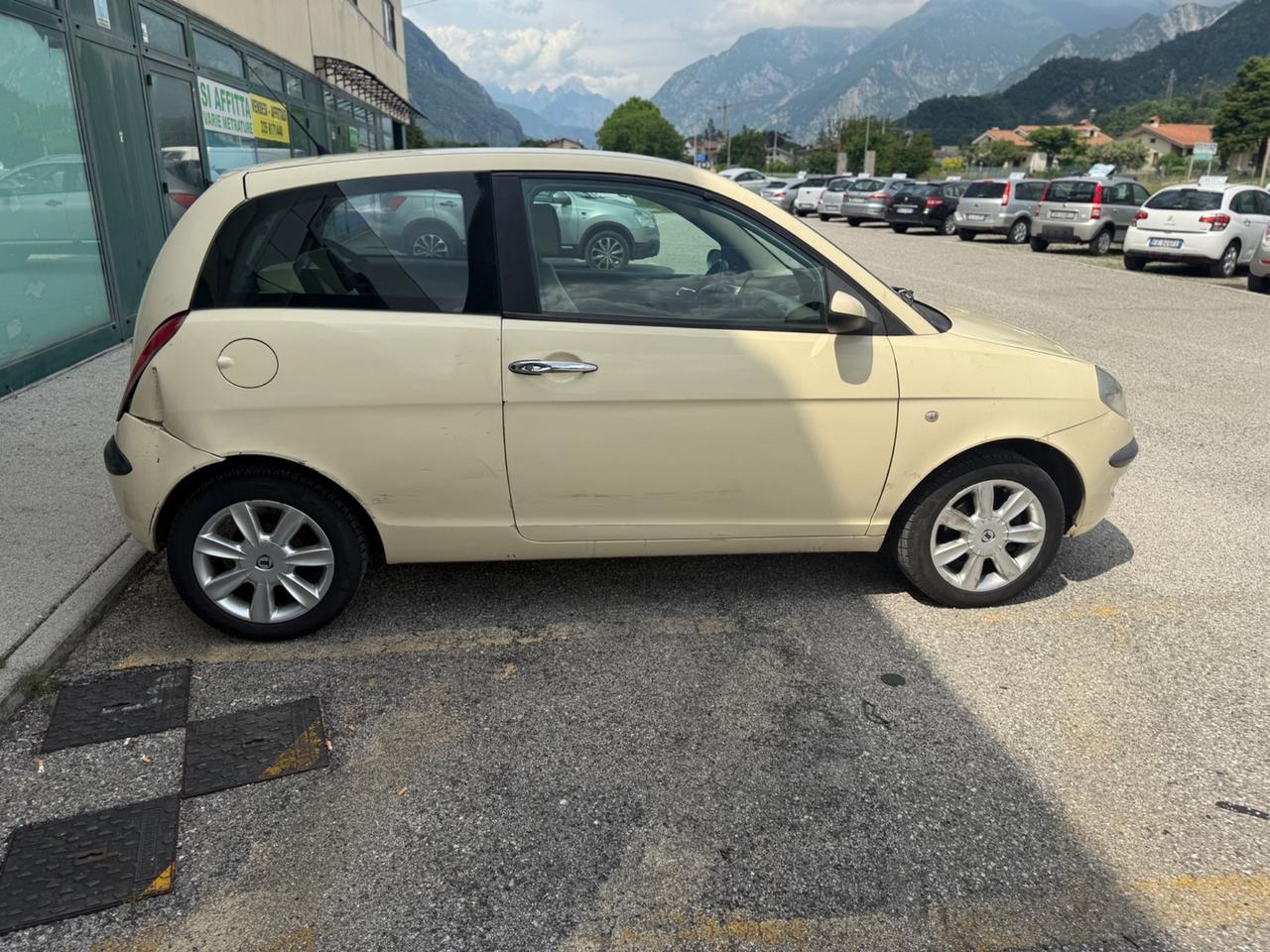 Lancia Ypsilon - Ok neopatentati