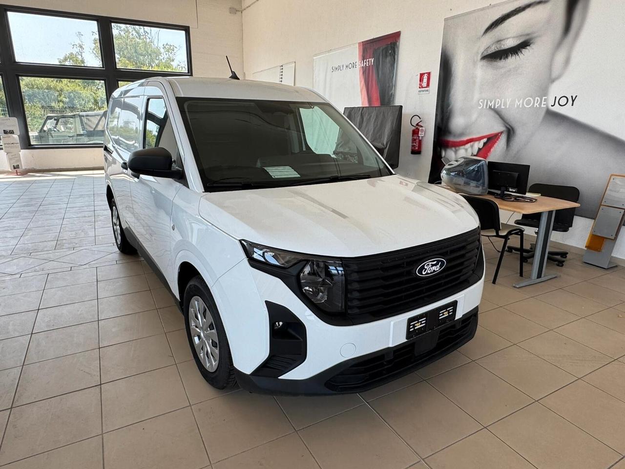 Ford Transit Courier - NUOVO