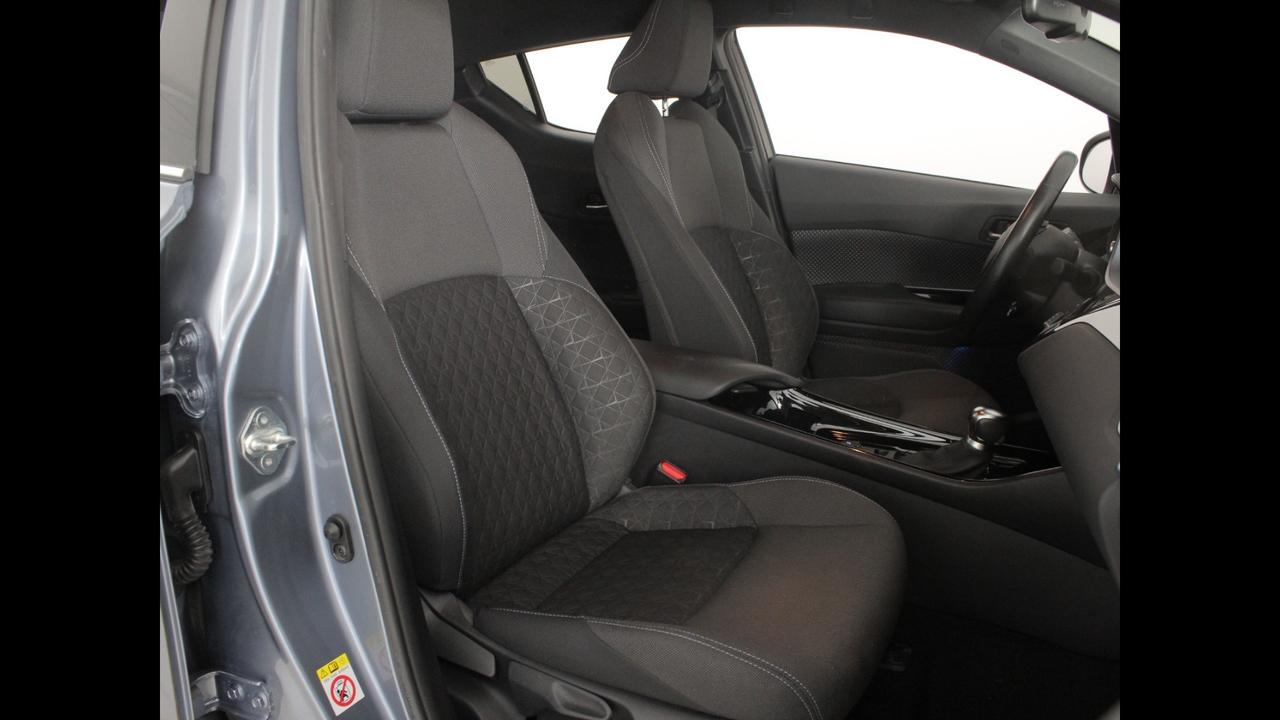 TOYOTA C-HR I 2020 - C-HR 1.8h Trend e-cvt