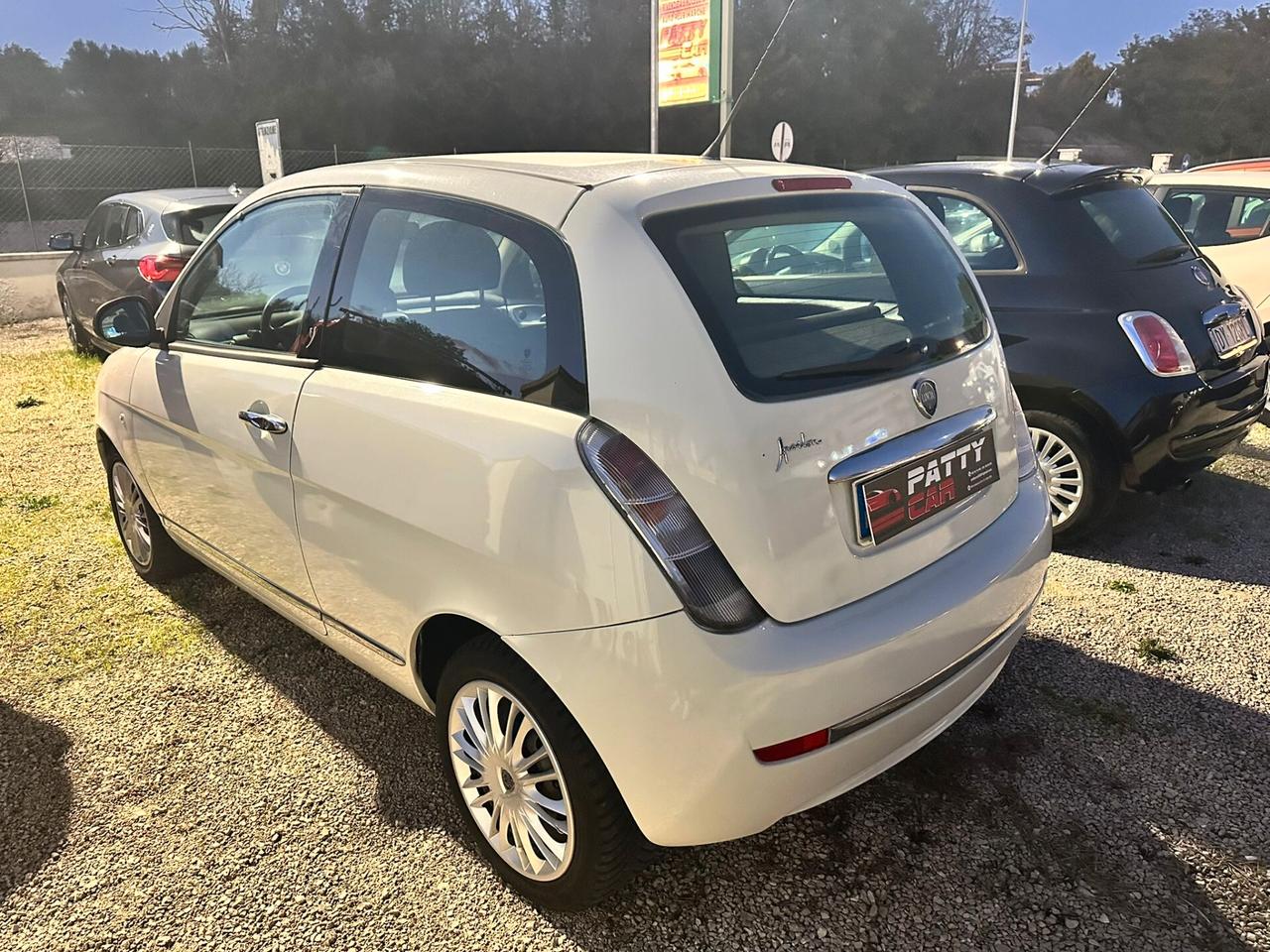 Lancia Ypsilon 1.2 69 CV Elle