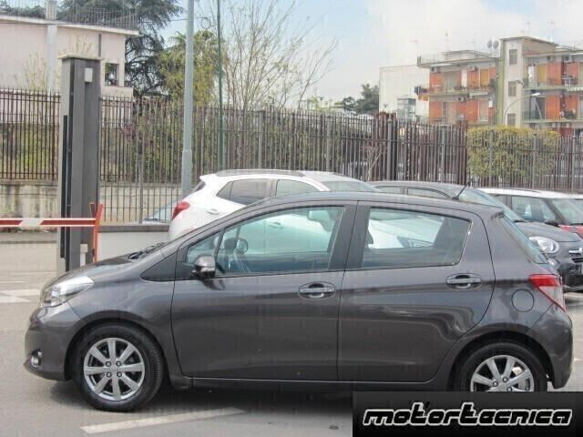 Toyota Yaris 1.4 D-4D 5 porte Lounge M-MT