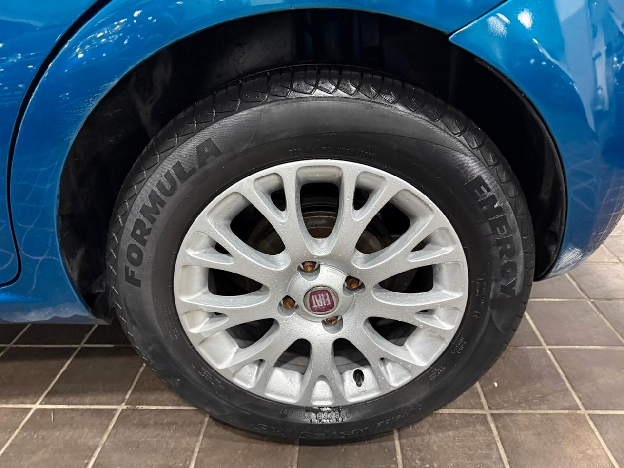 NUOVA FIAT PUNTO EVO LOUNGE 1.2 B/GPL 71CV