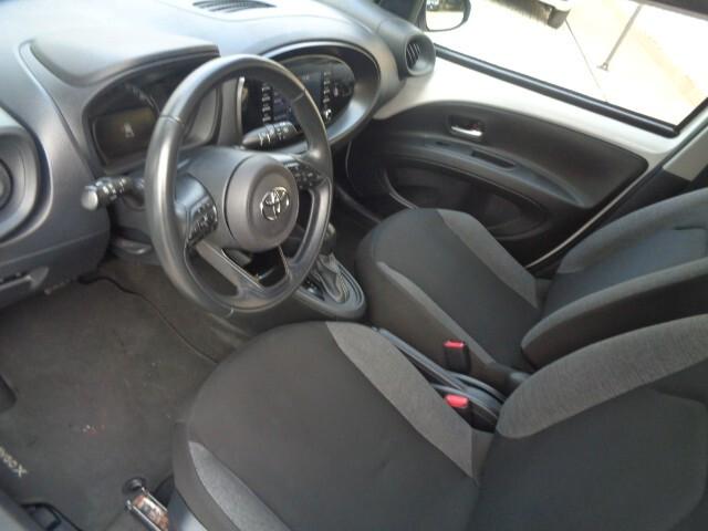 Toyota Aygo X 1.0 VVT-i 72 CV 5 porte Active S-CVT AUTOMATICA NO VINCOLO DI FINANZIAMENTO