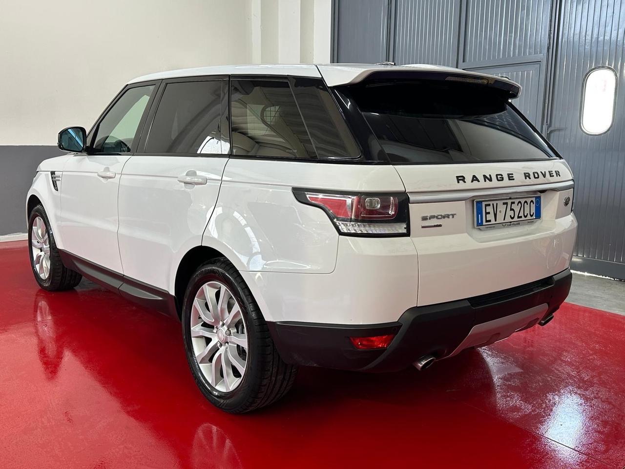 Land Rover Range Sport 3.0 TDV6 HSE Dynamic