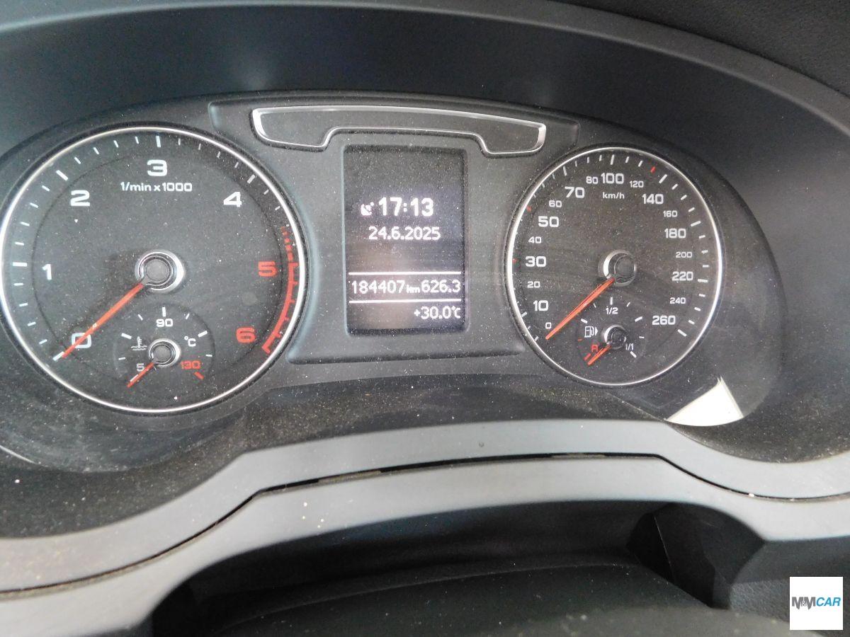 AUDI - Q3 - 2.0 TDI 120CV S tronic Business