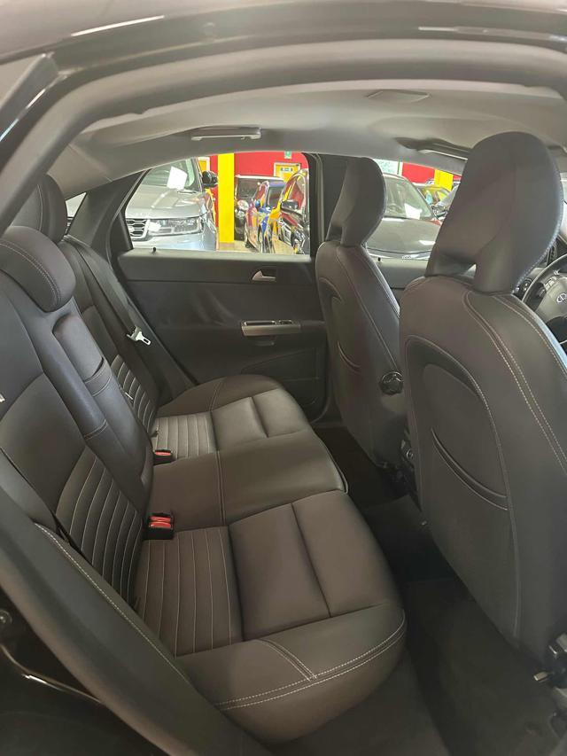 VOLVO S40 2.0 D cat Momentum