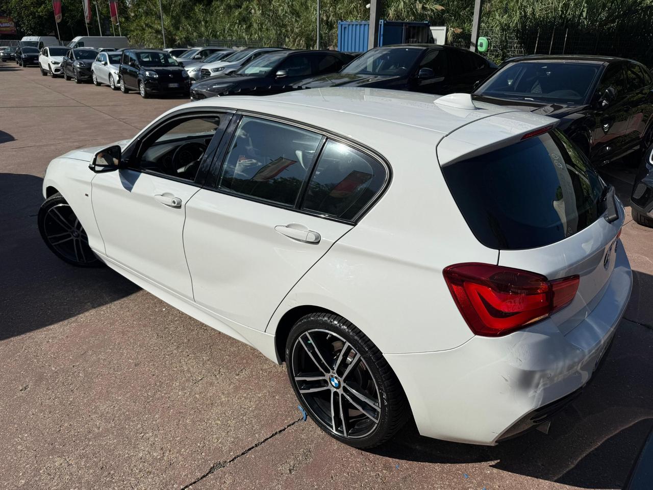 Bmw 116 116d 5p. M SPORT