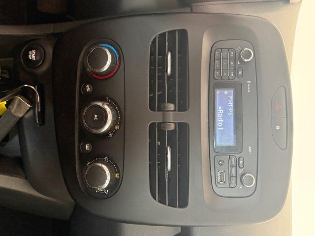 RENAULT Clio 1.2 75CV 5 porte Wave