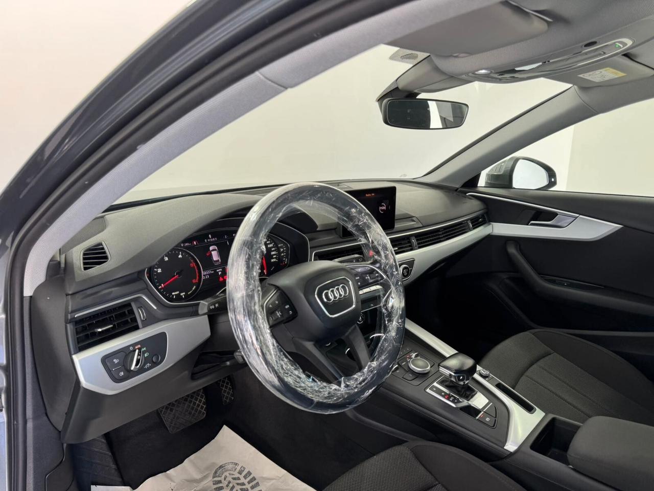 Audi A4 2.0 TDI 150 CV ultra S tronic