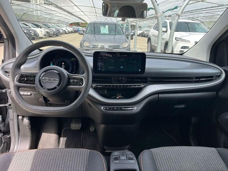 FIAT 500 500e Berlina 42 kWh Icon