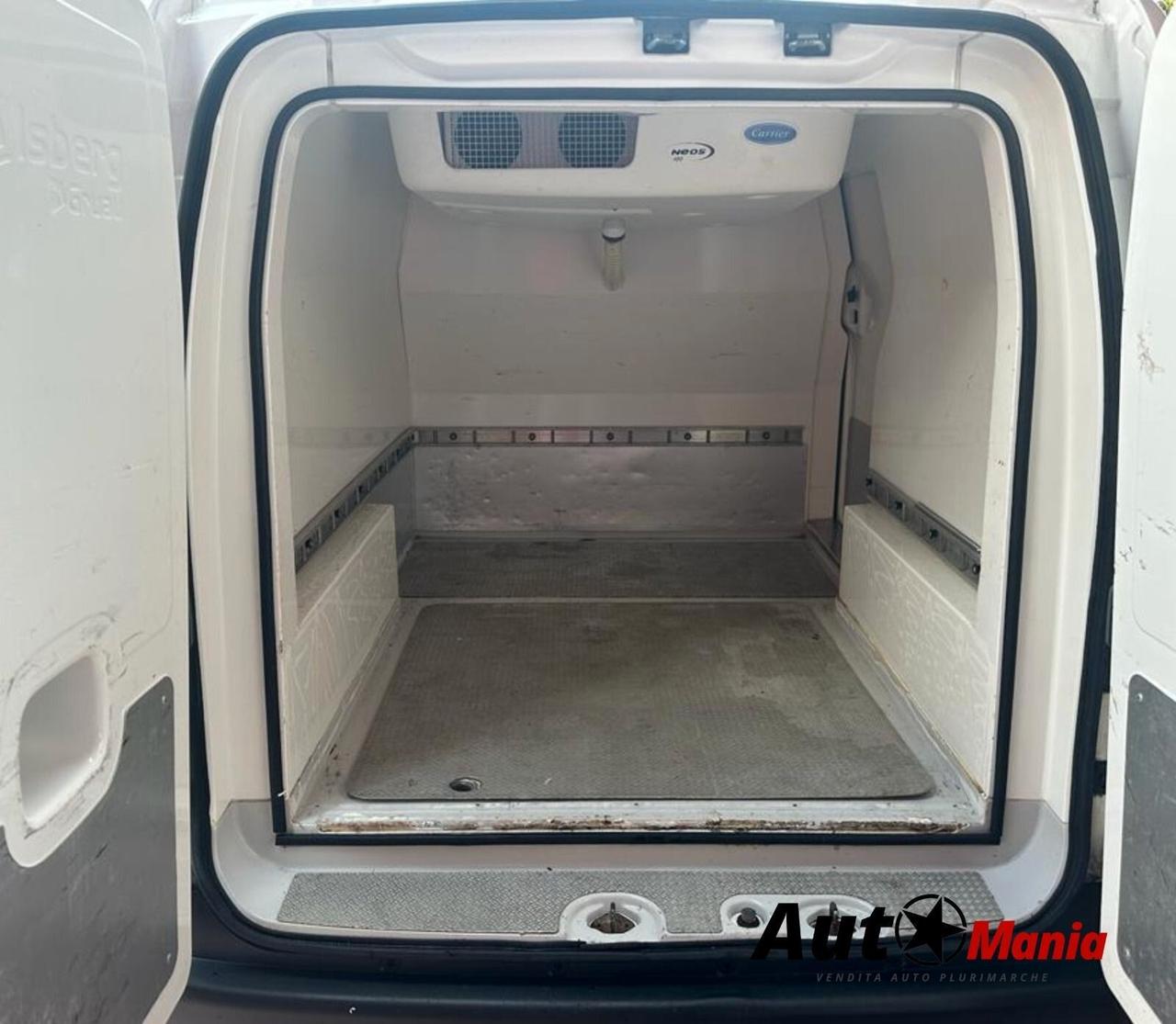 Nissan NV200 con allestimento isotermico frigorifero