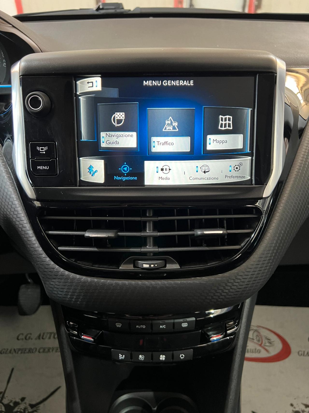 Peugeot 2008 1.6 92 CV - ALLURE - 2014