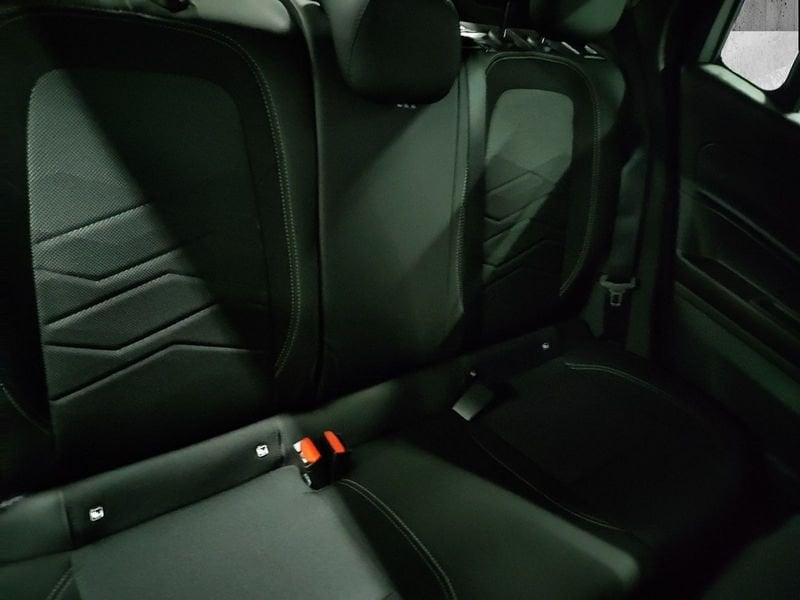 Jeep Avenger 1.2 turbo e-hybrid mhev Altitude fwd 110cv edct6