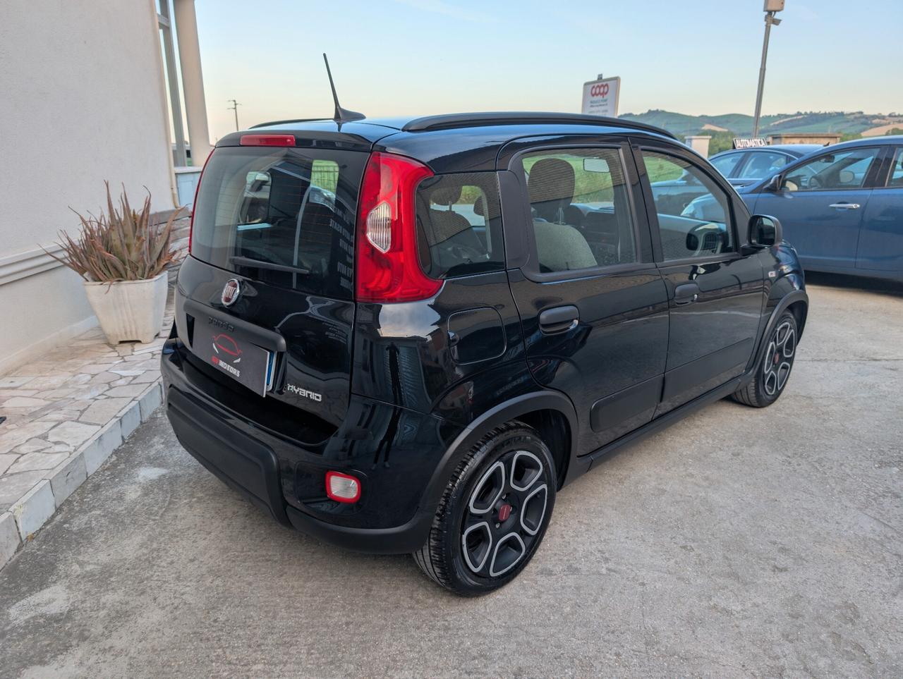 Fiat Panda 1.0 Hybrid 2021 PARI AL NUOVO